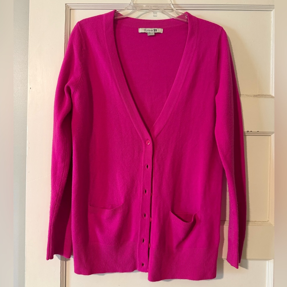 Forever21 beautiful hot pink cardigan